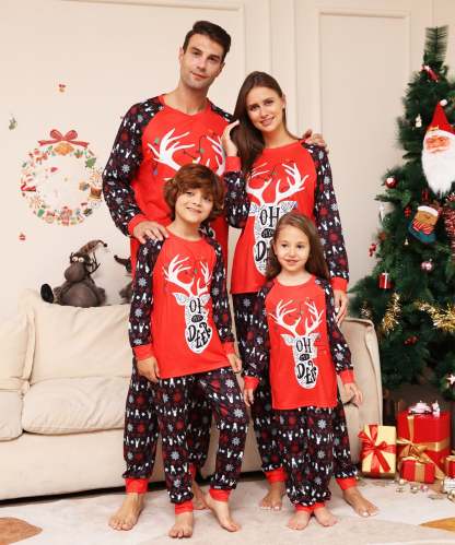 Red Christmas Snow Deer Fmalily Matching Pajamas Sets (with Pet's dog 