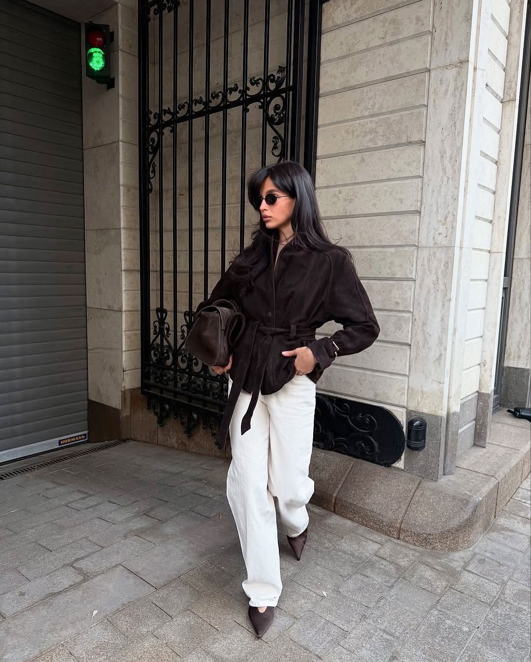 Women's Autumn/Winter Vintage-Style Faux Suede Jacket with Belt – Long-Sleeved, Brushed Finish