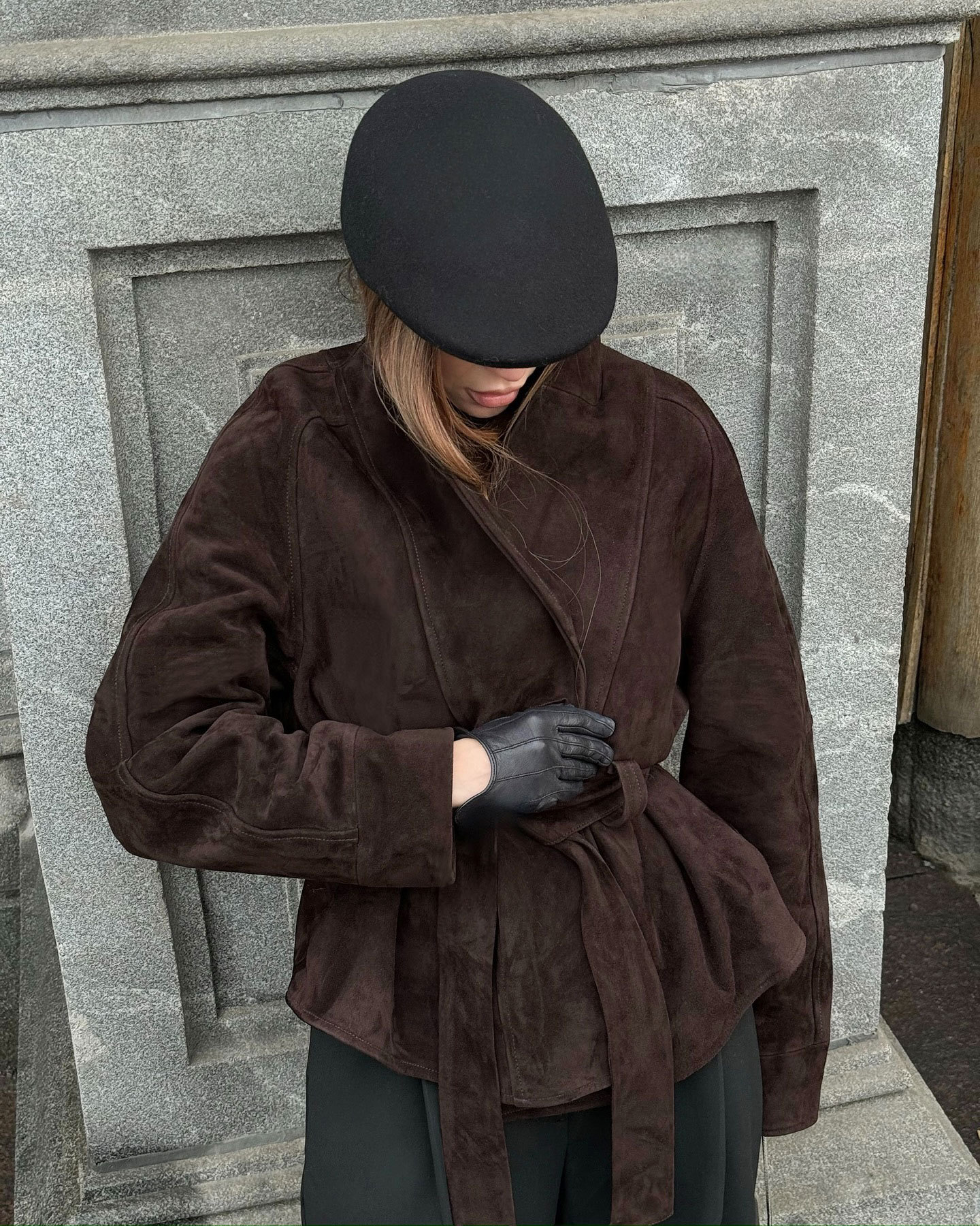 Women's Autumn/Winter Vintage-Style Faux Suede Jacket with Belt – Long-Sleeved, Brushed Finish