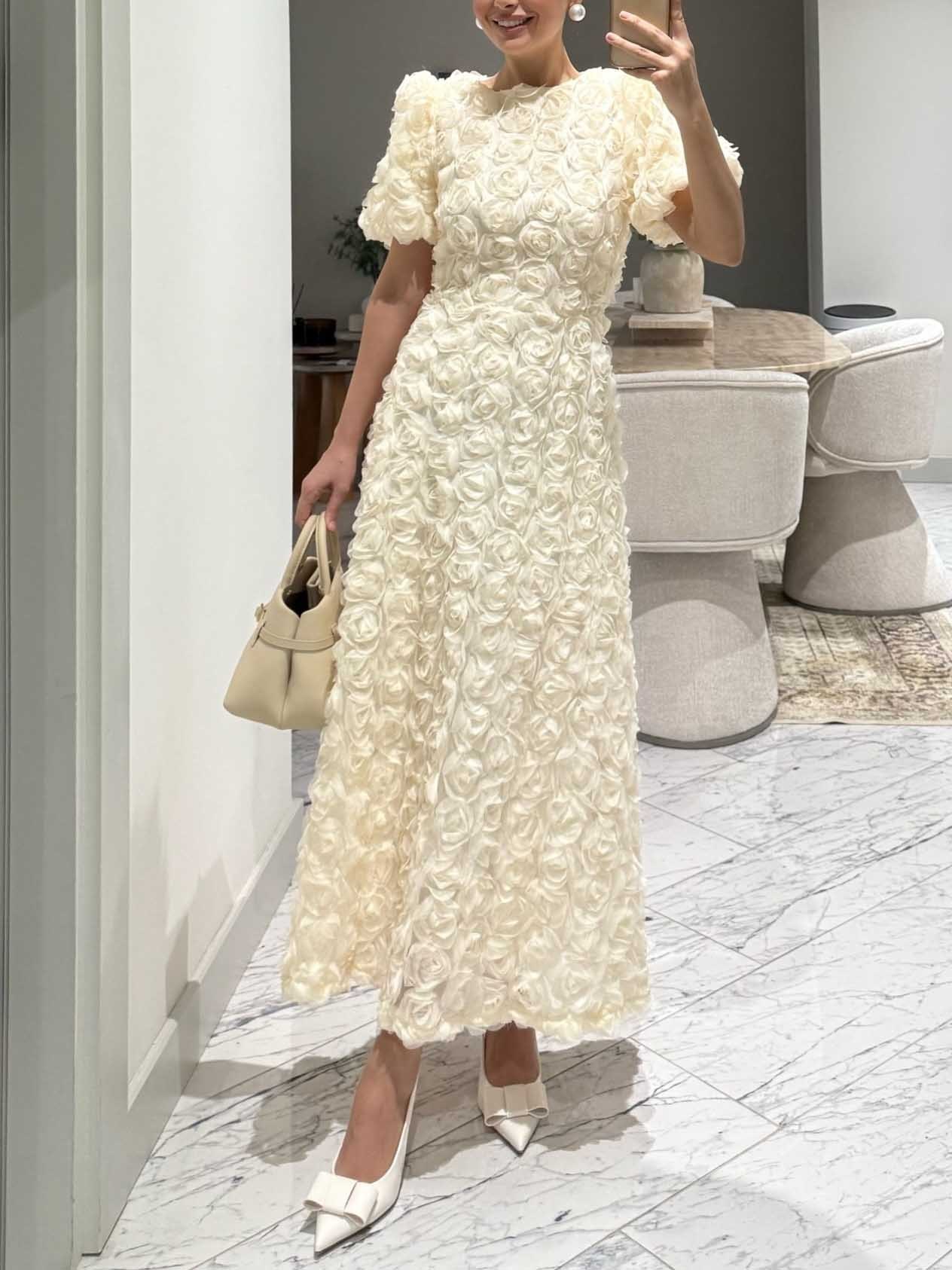 Elegant Rose-patterned Puff-sleeved Maxi Dress