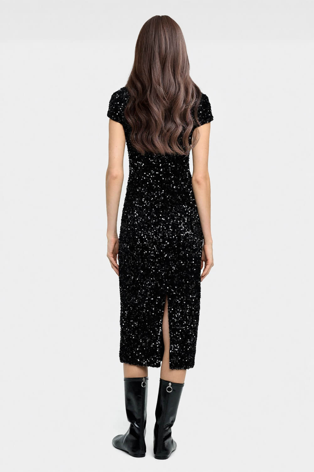 Exquisite Sequin Embellished Midi Dress