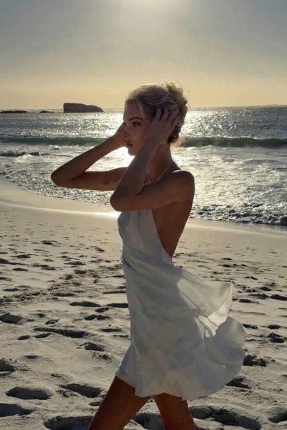 Halter-Neck Backless Mini Dress