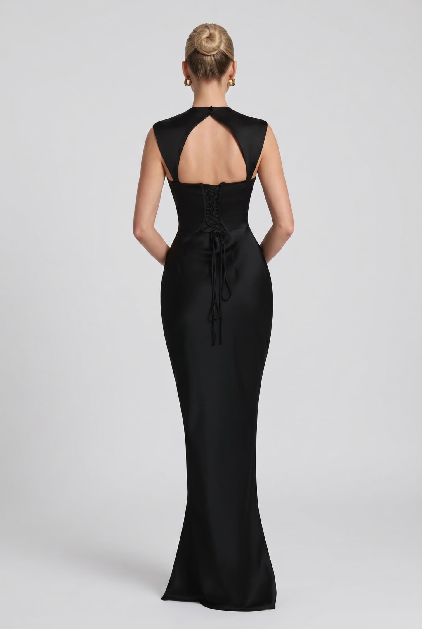 Backless Design Pleated Maxi Dress
