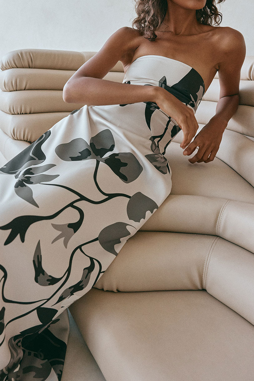 Modern Abstract Floral Strapless Maxi Dress – Monochrome Print In Ivory & Charcoal