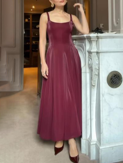 Elegant Square Neckline Pleated A-line Maxi Dress