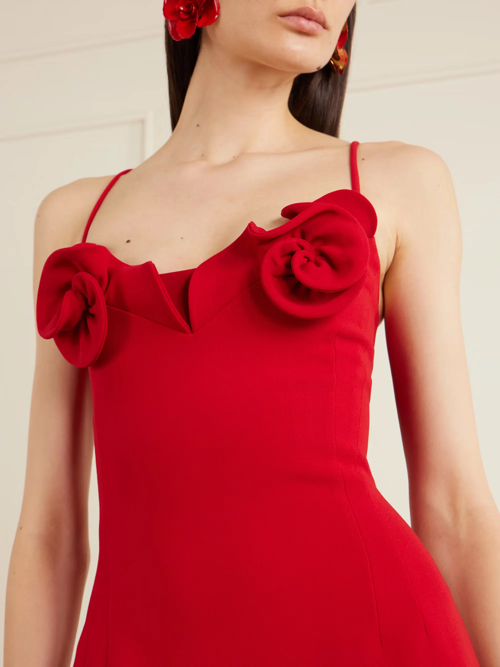 Red Rosette Sweetheart Neck Spaghetti Strap Slim Fit Maxi Dress [erp-image:812363f722e948ffc655ce4e]