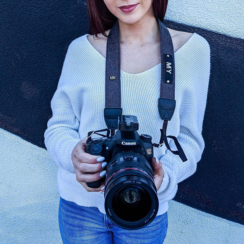 Personalisiertes handgefertigtes Leder Patch Kameraband