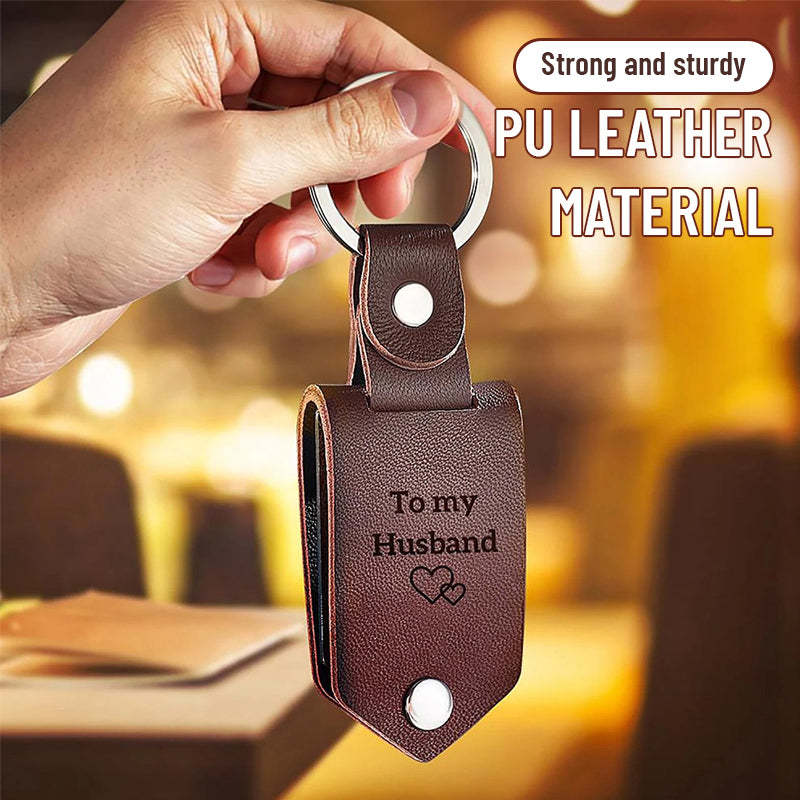 Personalisierter Schlüsselanhänger aus Leder mit Foto und Text als Geschenk zum Jahrestag für Paare