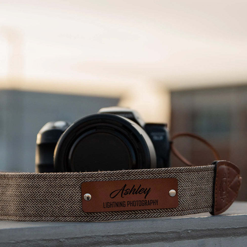 Personalisiertes handgefertigtes Leder Patch Kameraband