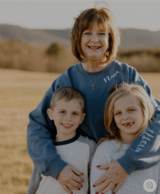 Personalisierter Mama Bestickter Sweatshirt Hoodie