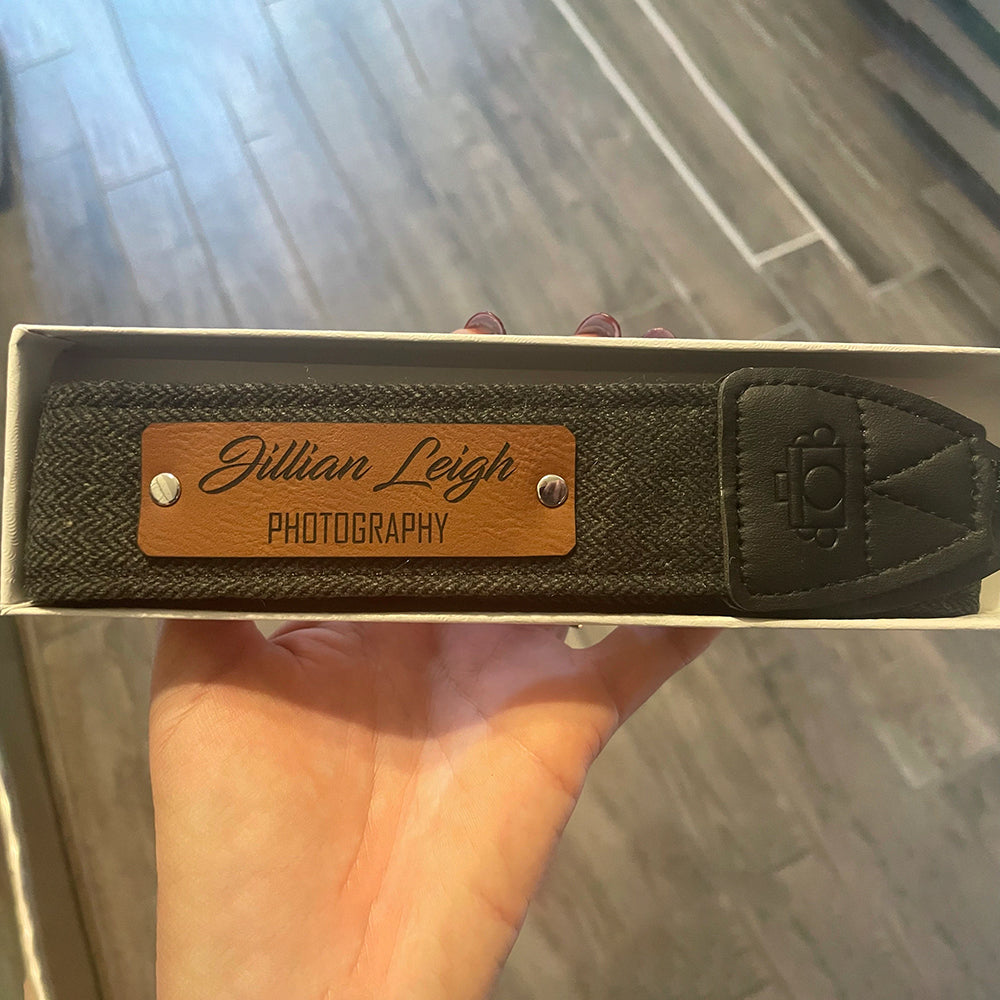 Personalisiertes handgefertigtes Leder Patch Kameraband