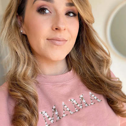 🌸 Everbloom – Besticktes Mama-Sweatshirt mit Blumenmuster für Mama und Oma