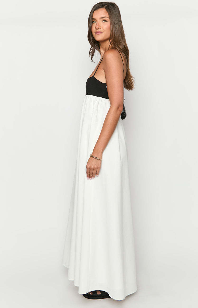 Akari White Contrast Maxi Dress-Vavasi.All Rights Reserved.