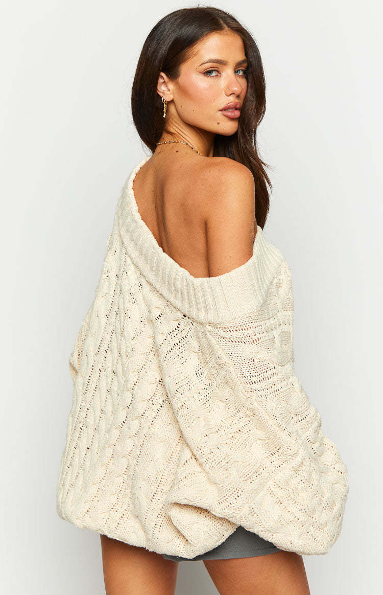 Abba Cream Knit Sweater-Vavasi.All Rights Reserved.