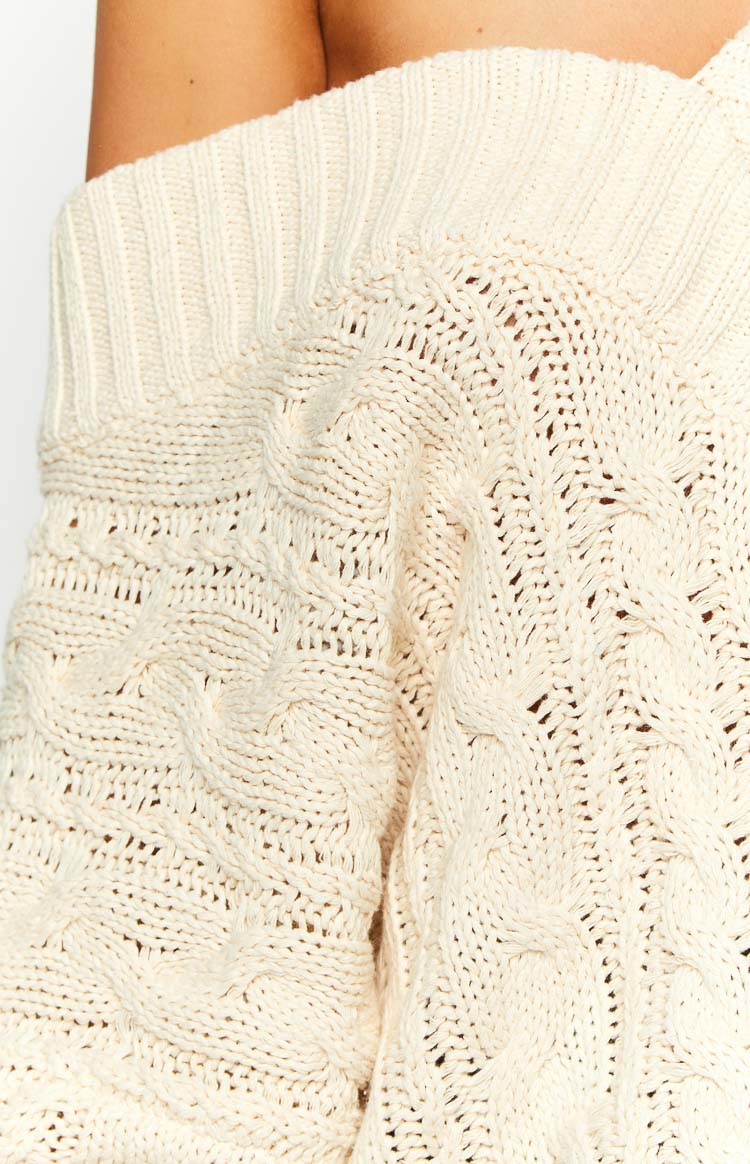 Abba Cream Knit Sweater-Vavasi.All Rights Reserved.