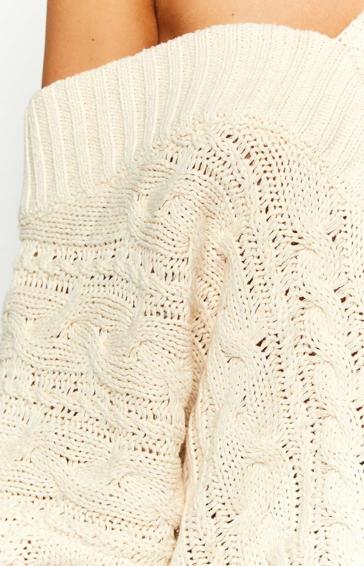 Abba Cream Knit Sweater-Vavasi.All Rights Reserved.