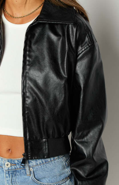 Abbi Black Cropped Jacket-Vavasi.All Rights Reserved.