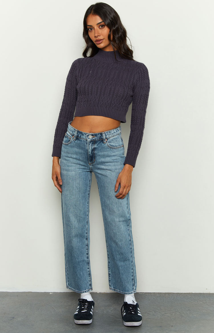 Abrand Scout 95 Mid Straight Crop Blue Jeans-Vavasi.All Rights Reserved.