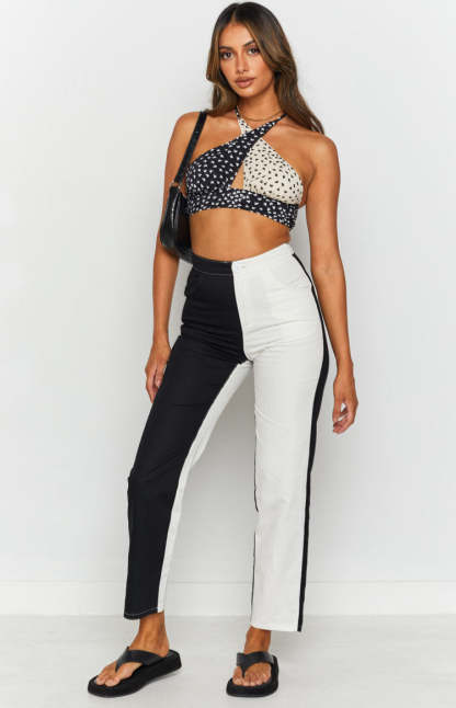 Addicted Printed Halter Top Black-Vavasi.All Rights Reserved.