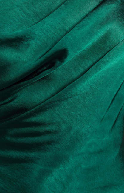 Adella Midi Dress Emerald-Vavasi.All Rights Reserved.