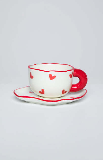 Adore Red Heart Mug Set-Vavasi.All Rights Reserved.