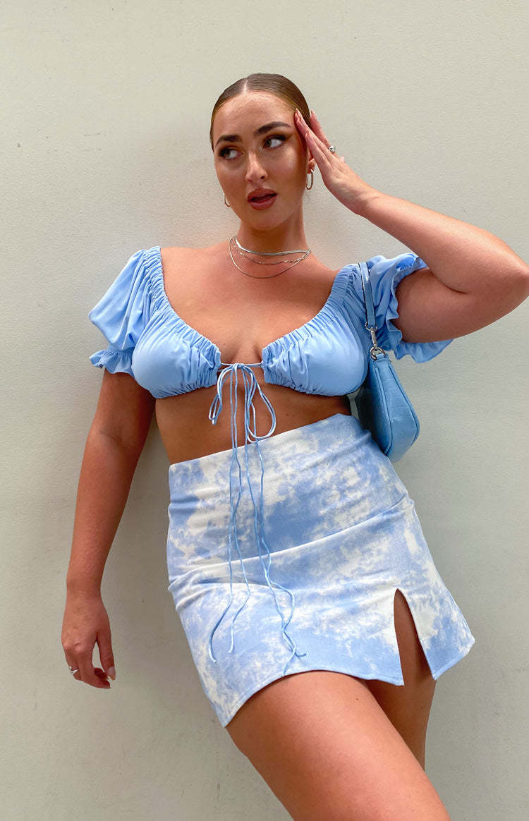 Alannah Crop Top Pastel Blue-Vavasi.All Rights Reserved.