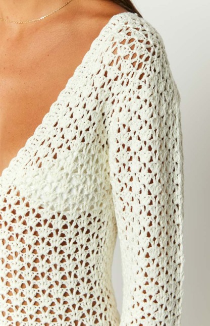 Alessia White Crochet Knit Long Sleeve Mini Dress-Vavasi.All Rights Reserved.
