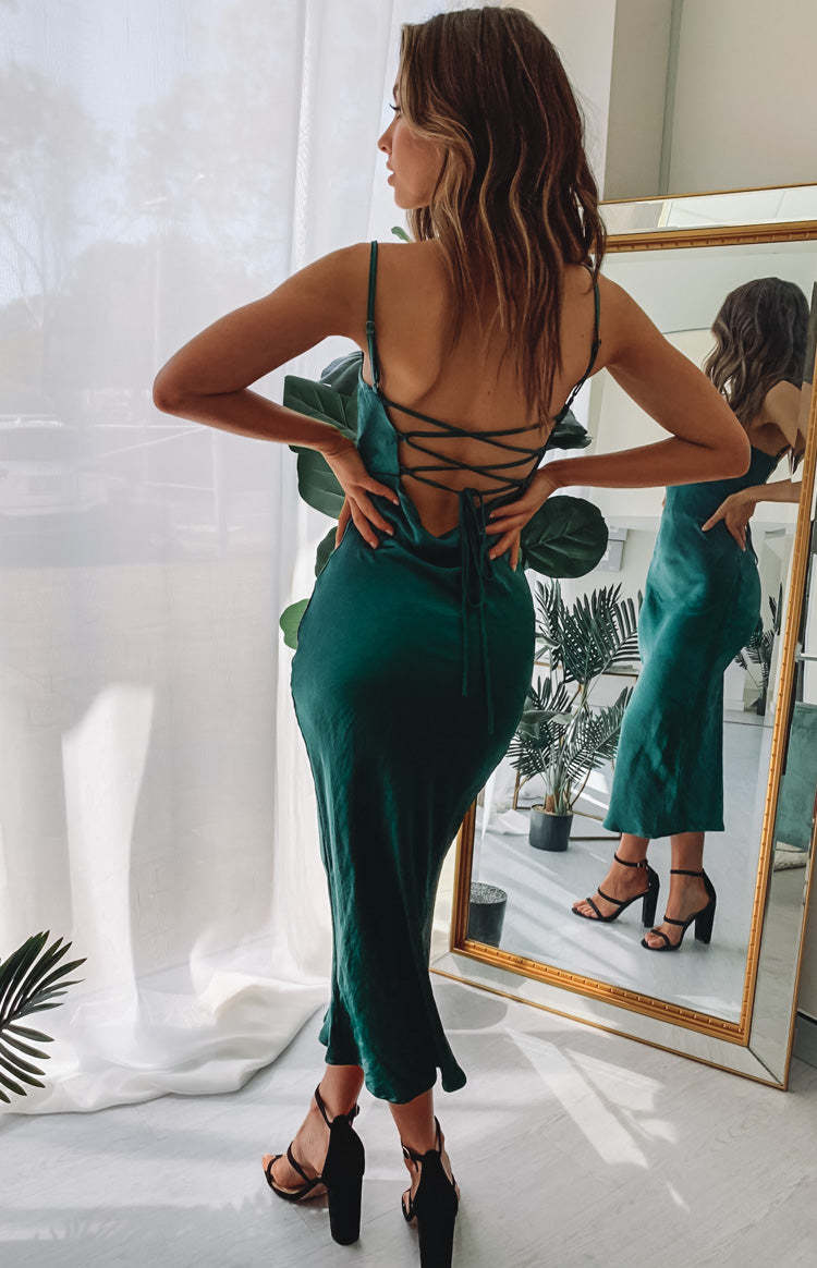 Amaryllis Dress Emerald-Vavasi.All Rights Reserved.