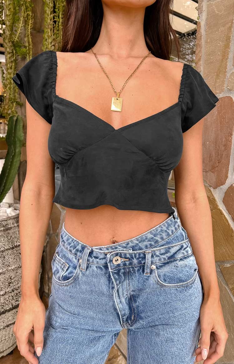 Anna Black Top-Vavasi.All Rights Reserved.