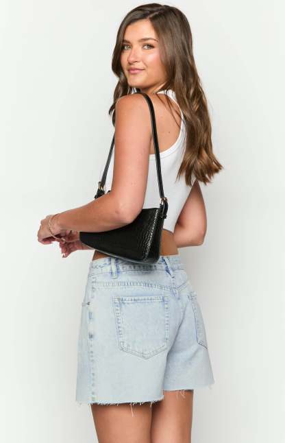 Annette Light Wash Denim Shorts-Vavasi.All Rights Reserved.