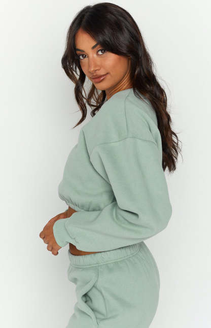 Annie Mineral Cropped Sweater-Vavasi.All Rights Reserved.