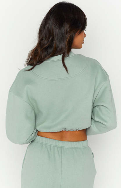 Annie Mineral Cropped Sweater-Vavasi.All Rights Reserved.