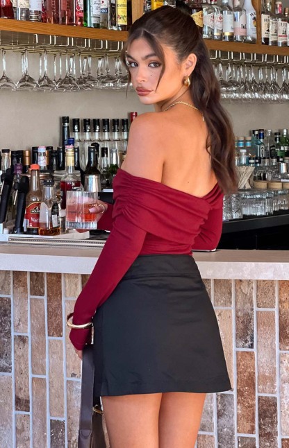 Ari Red Off Shoulder Bodysuit-Vavasi.All Rights Reserved.