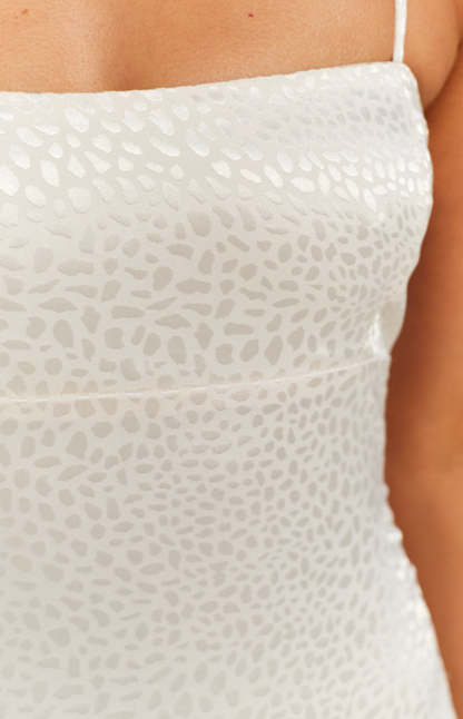 Aria Off White Backless Maxi Dress-Vavasi.All Rights Reserved.