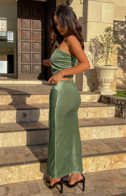 Arleth Green Velvet Maxi Skirt-Vavasi.All Rights Reserved.