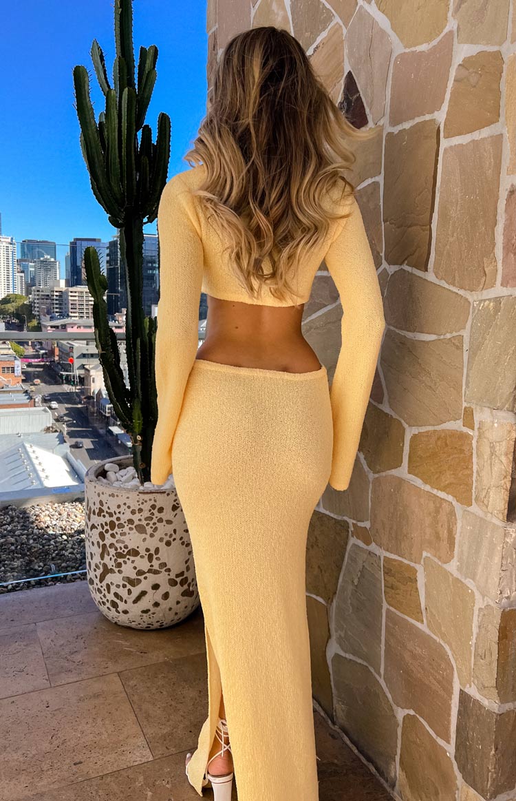 Arya Yellow Long Sleeve Knit Maxi Dress-Vavasi.All Rights Reserved.