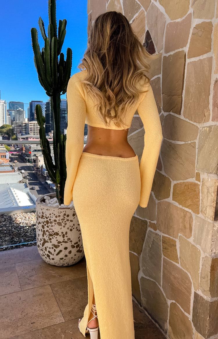 Arya Yellow Long Sleeve Knit Maxi Dress-Vavasi.All Rights Reserved.