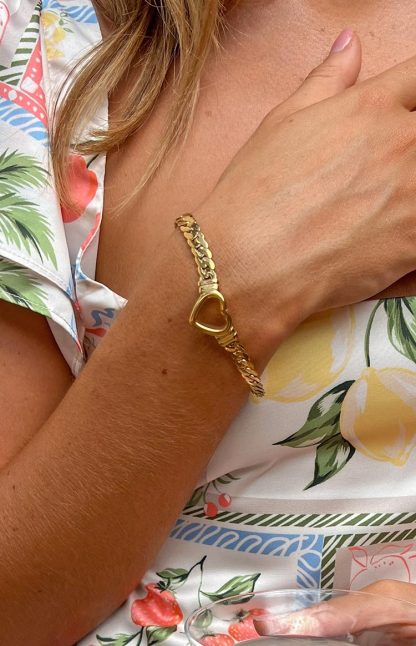 Atlas Gold-Plated Stainless Steel Heart Bracelet-Vavasi.All Rights Reserved.