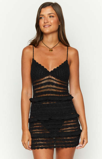 Ausha Black Knit Mini Dress-Vavasi.All Rights Reserved.
