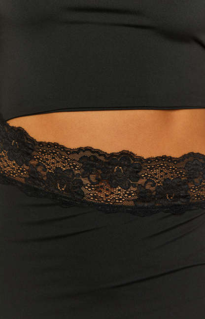 Avani Black Maxi Dress-Vavasi.All Rights Reserved.