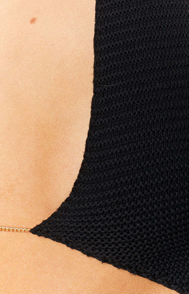 Aziel Black Knit Halter Top-Vavasi.All Rights Reserved.
