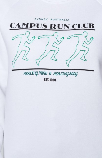 BB Run Club White Sweater-Vavasi.All Rights Reserved.