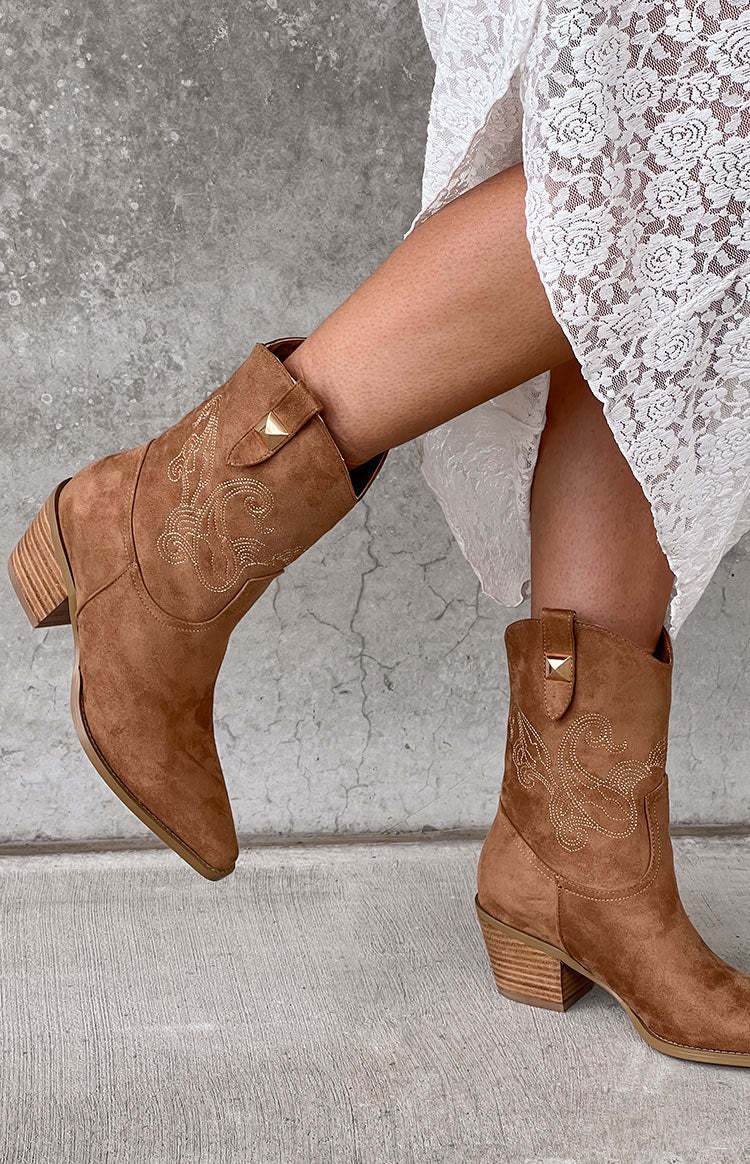 Billini Darla Tan Cowboy Boots-Vavasi.All Rights Reserved.