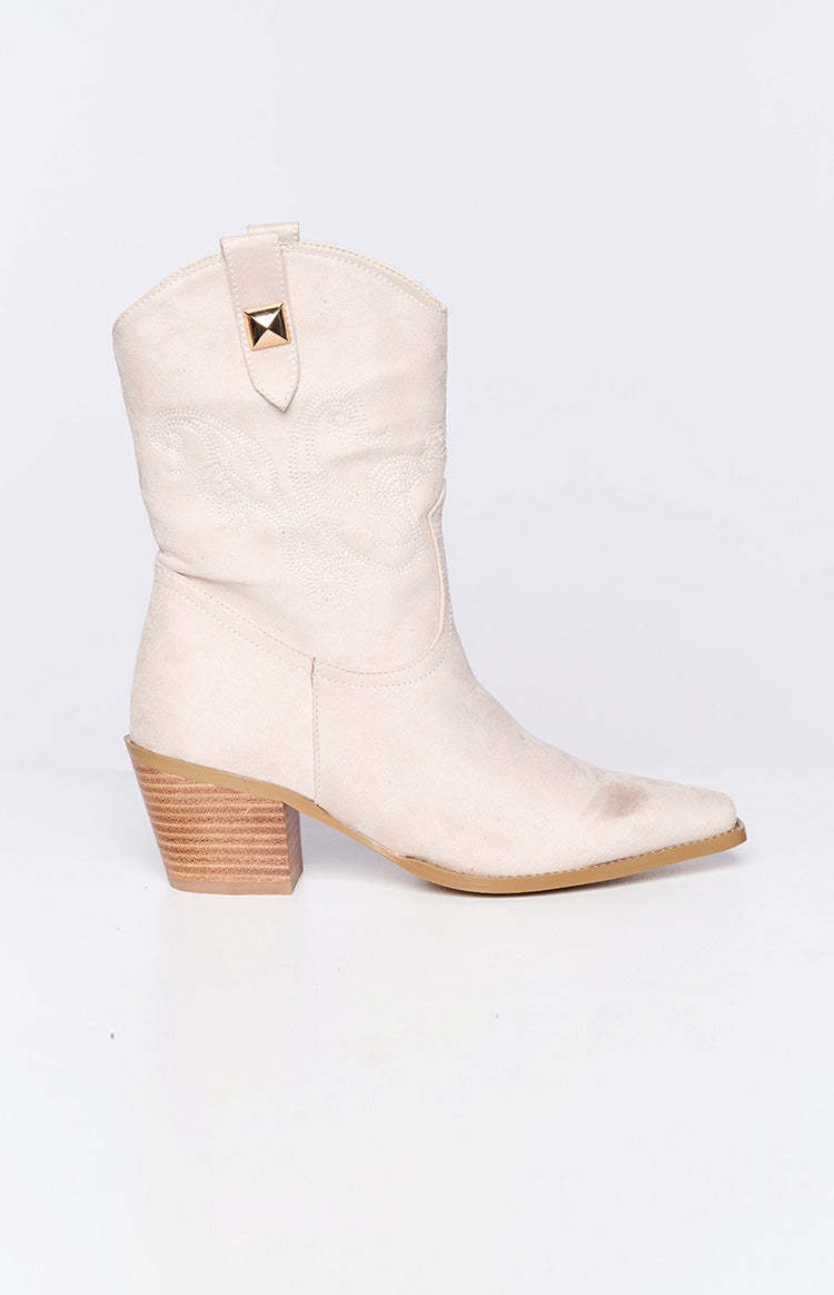 Billini Darla Sand Cowboy Boots-Vavasi.All Rights Reserved.