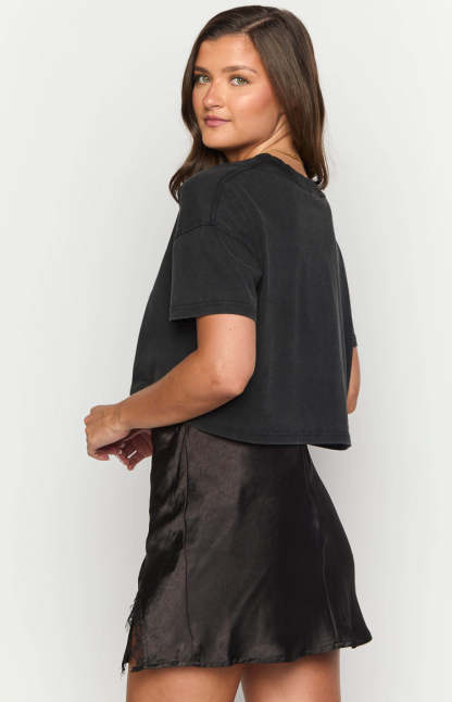 Born Wild Black Tee-Vavasi.All Rights Reserved.