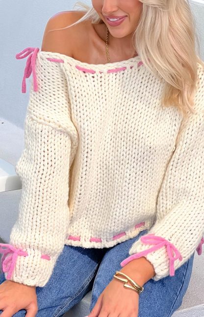 Bea Cream Sweater-Vavasi.All Rights Reserved.
