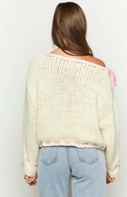 Bea Cream Sweater-Vavasi.All Rights Reserved.