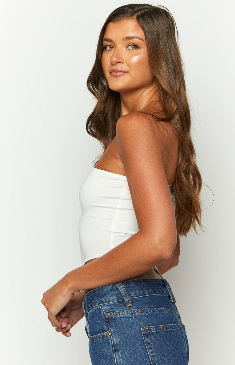 Beauty White One Shoulder Top-Vavasi.All Rights Reserved.