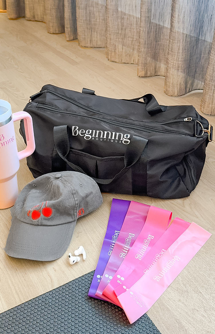 VavasiBlack Gym Bag-Vavasi.All Rights Reserved.