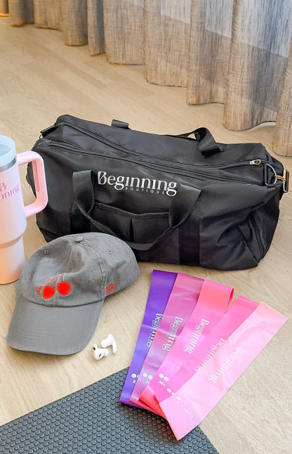 VavasiBlack Gym Bag-Vavasi.All Rights Reserved.